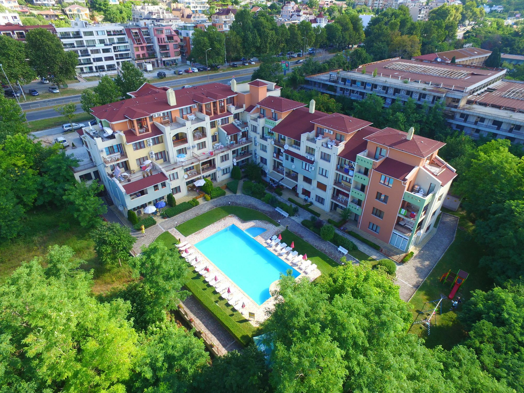 Varna Inn Sea Park Apartments Extérieur photo
